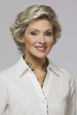 Lindsay Wig By Henry Margu 24 Lindsay Wig By Henry Margu -Beautique Hair Shop 2491 Lindsay 2 467x700 1