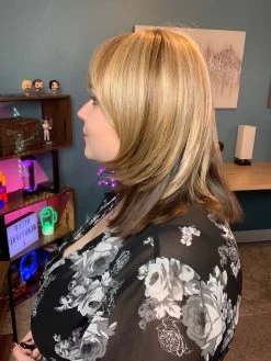 Beautiful Illusion Topper By Raquel Welch | Mono Top 28 Beautiful Illusion Topper By Raquel Welch | Mono Top -Beautique Hair Shop BeautifulIllusion