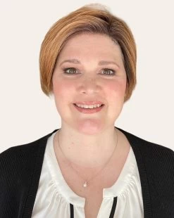 Billie Wig By Envy | Human Hair/Synthetic Blend -Beautique Hair Shop Billie Envy CreamedCoffee Front