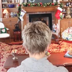 Sparkle Petite Wig By Raquel Welch -Beautique Hair Shop Facetune 14 12 2019 16 38 45 342f8a93 26f4 457d 9433 6475fc0fd211