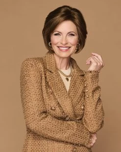 Bend The Rules Wig By Gabor | Mono Top -Beautique Hair Shop GB BendtheRules Model1 Front1 2f92ced3 8966 4747 af9b 435bc3a7b77c