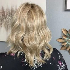 Simmer Elite Wig By Raquel Welch -Beautique Hair Shop IMG 1519