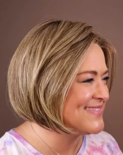 Let's Rendezvous Wig By Raquel Welch -Beautique Hair Shop Let srendezvousssicedcafelatteside