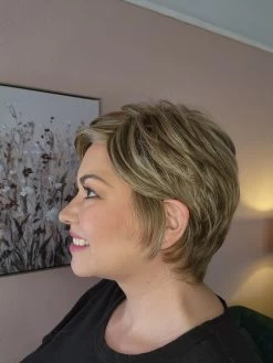 Paula Wig By Envy | Human Hair/Synthetic Blend 35 Paula Wig By Envy | Human Hair/Synthetic Blend -Beautique Hair Shop PaulabyEnvyAlmondBreezeSide