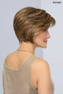 Born To Shine Wig By Raquel Welch | Heat-Friendly Synthetic -Beautique Hair Shop RW BornToShine Model1 Side1