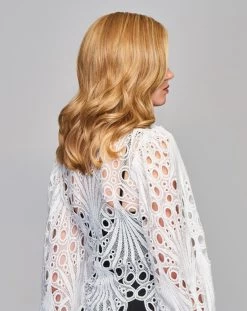 Crave The Wave Topper By Raquel Welch -Beautique Hair Shop RW CravetheWave Model Side2