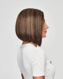 Current Events Wig By Raquel Welch | Heat Friendly Synthetic -Beautique Hair Shop RW CurrentEvents Model Side4