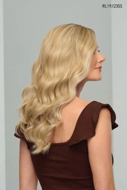 Day To Date Wig By Raquel Welch | Heat-Friendly Synthetic -Beautique Hair Shop RW DayToDate Model2 Side1