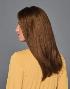 Top Billing 16" Human Hair Topper By Raquel Welch | Mono Top 24 Top Billing 16" Human Hair Topper By Raquel Welch | Mono Top -Beautique Hair Shop RW TopBillingHumanHair16 Model Side2