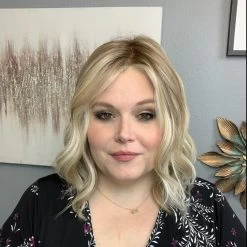 Simmer Elite Wig By Raquel Welch -Beautique Hair Shop SimmereliteSSglazedsand1