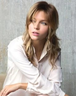 Medium TP By Rene Of Paris -Beautique Hair Shop mMediumTP BananaSplit LR 600x812 1