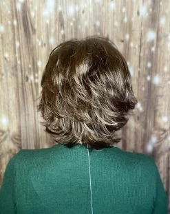 Trend Setter Wig By Raquel Welch | Large Cap -Beautique Hair Shop trendsettermochafoil3 24546413 5e8b 48a4 ade3 12968f454c12